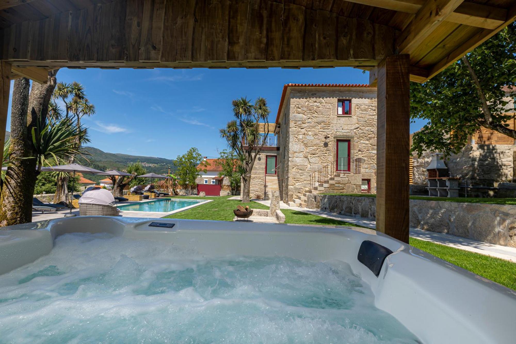 Cruzeiros Guest House, Piscina, Jacuzi, Grupos Tangil エクステリア 写真
